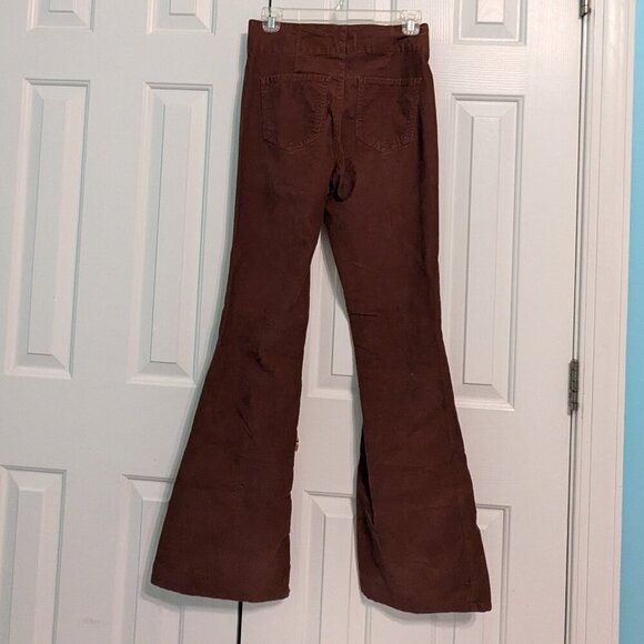 No Boundaries High-Rise Pintuck Flare Corduroy Jeans Womens Size 4 - Picture 2 of 3